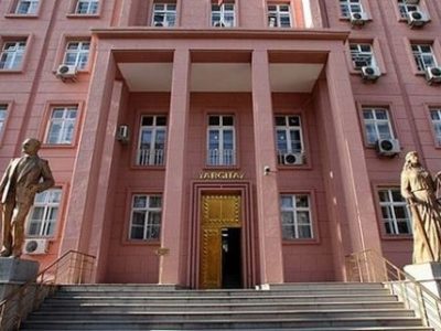 كيف تتم معالجة القضايا الجنائية المستأنفة في المحكمة العليا؟