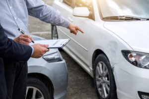 Trafik Kazalarında Maddi Tazminat Nasıl Hesaplanır?