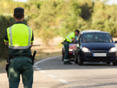 Kaza Sonrası Hangi Durumlarda Trafik Polisinin Gelmesi Zorunlu Olarak Beklenmeli?