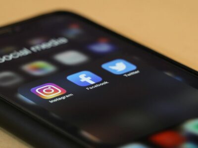 sahte instagram hesabından hakaret ve tehdit bilgilendirme görseli
